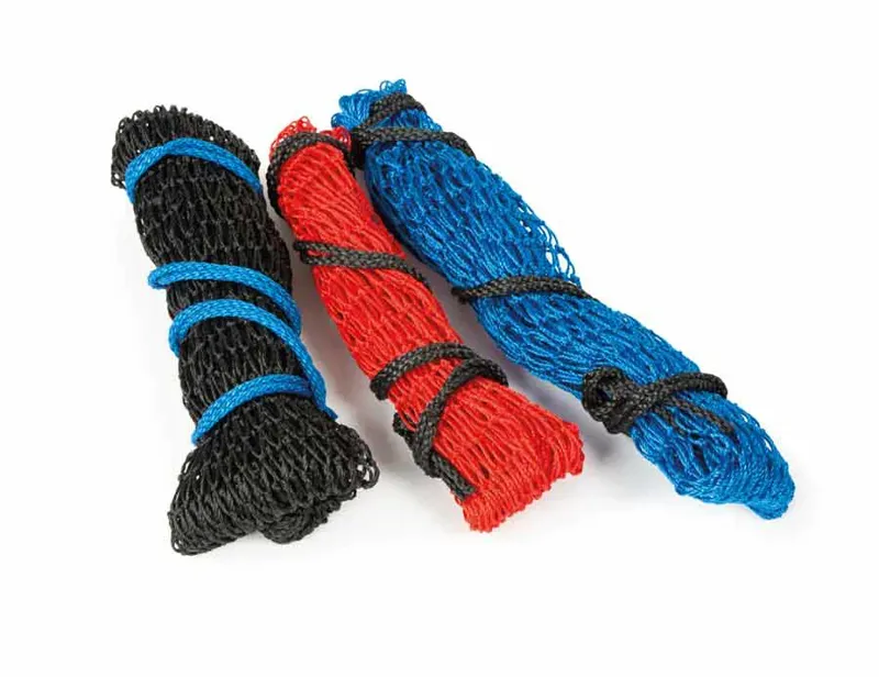 Shires Greedy Feeder Net in Red 30inch