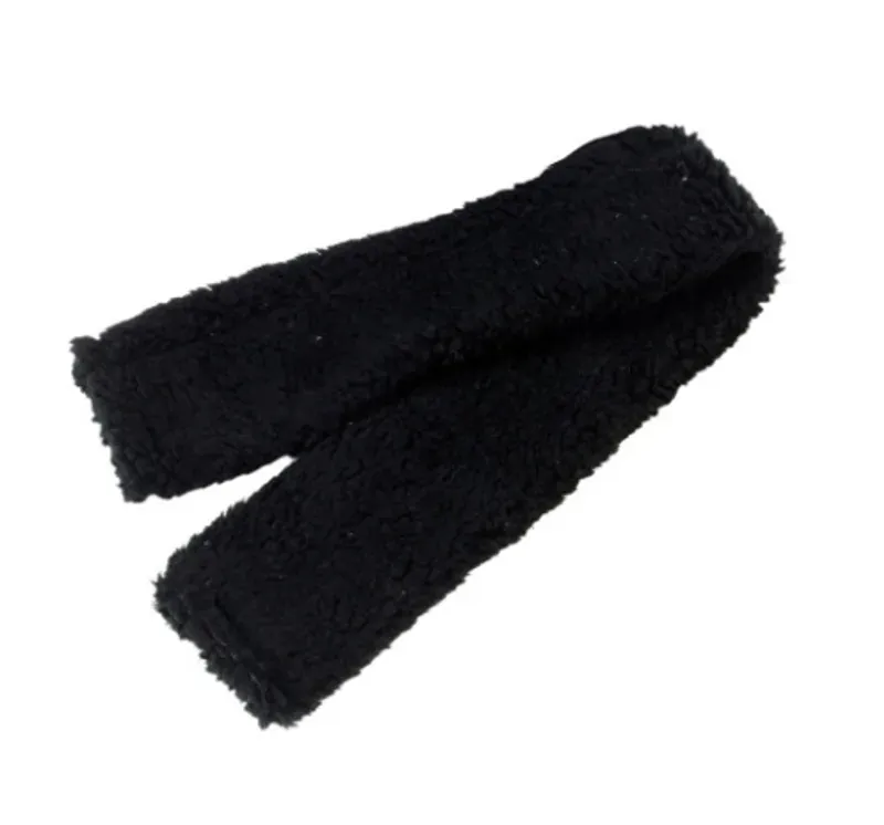 Hy Fur Fabric Girth Sleeve in Black