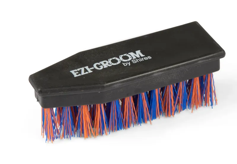 EZI-GROOM Shape Up Hoof Brush ORANGE/BLUE one size-1