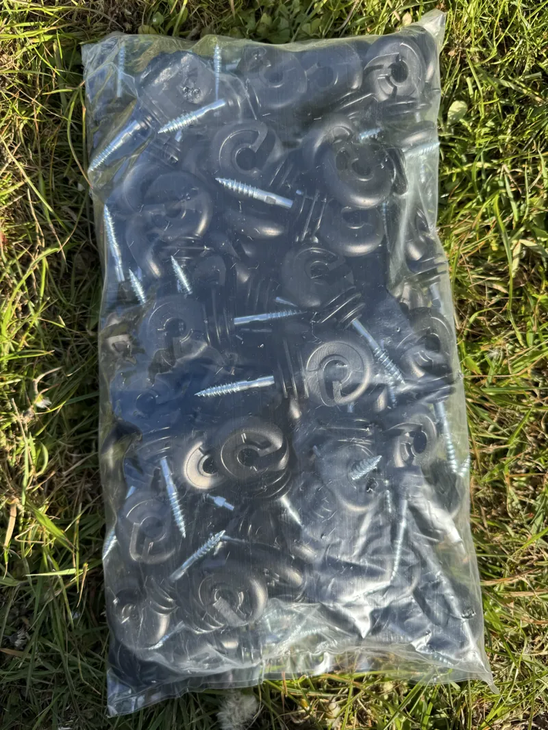 Rutland Strong Electric Fence Wood Screw Ring Insulator x100-2