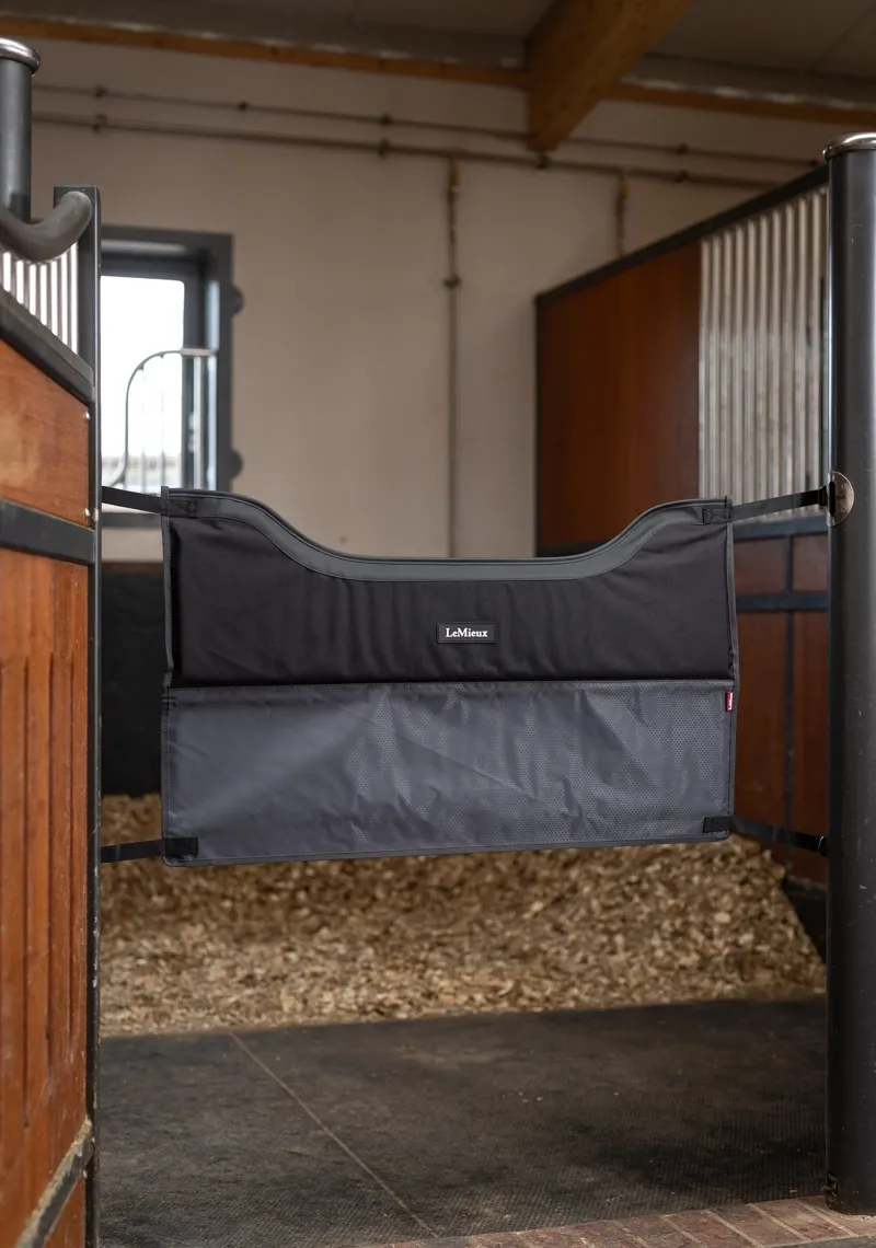 LeMieux Pro Stable Guard - Black-1