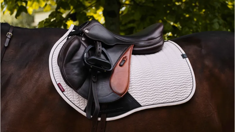 LeMieux Essence Eurojump Square Stone Large-3